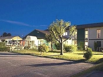 Logis Hotel Horus Restaurant Les Bruyeres Toulenne Экстерьер фото