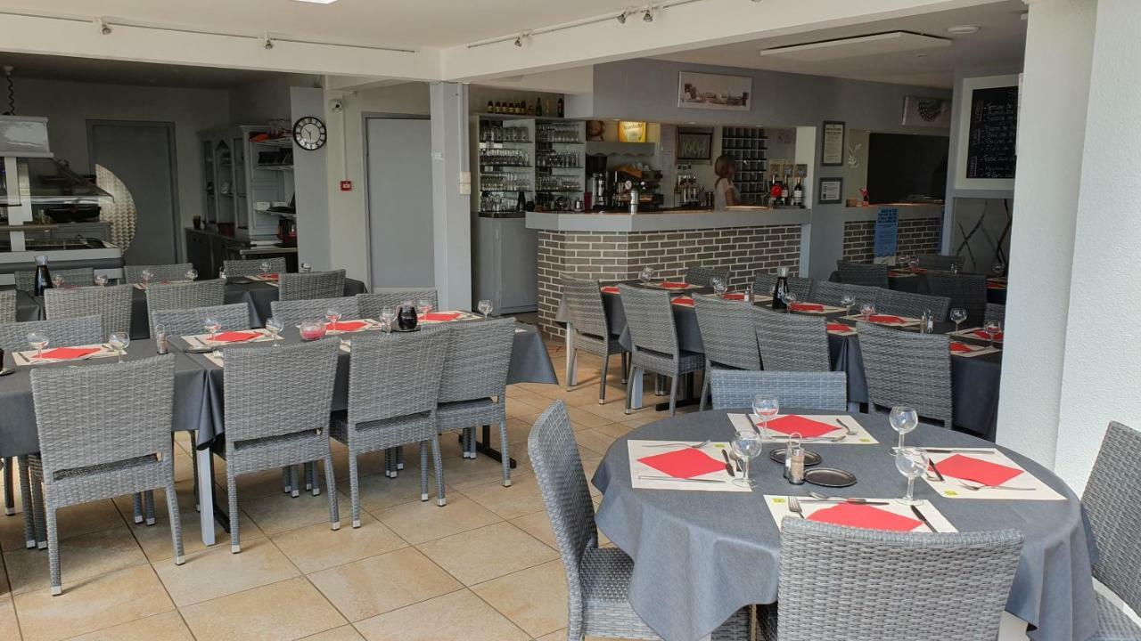 Logis Hotel Horus Restaurant Les Bruyeres Toulenne Экстерьер фото
